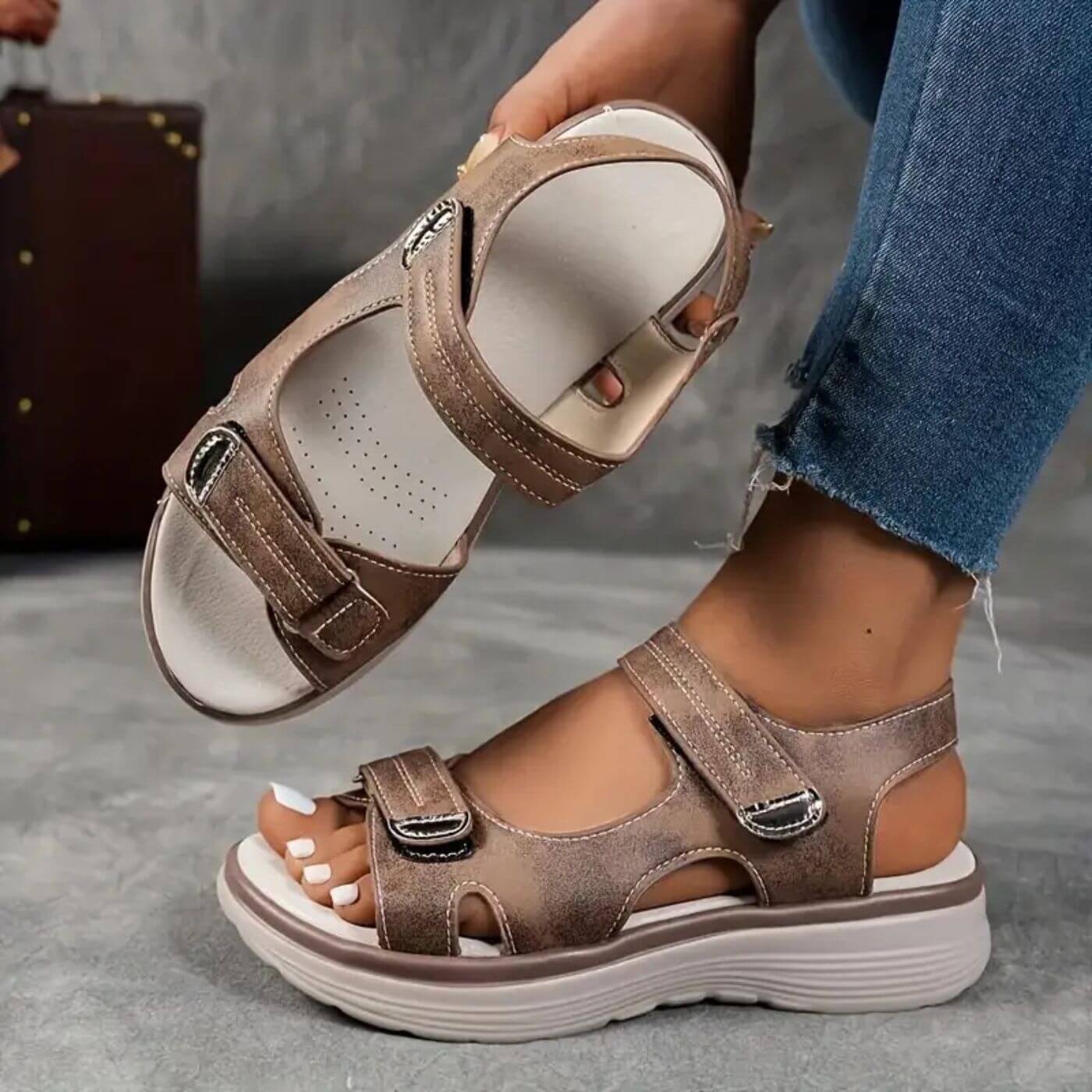 Charlotte™ – Sandales Orthopédiques Compensées Confortables