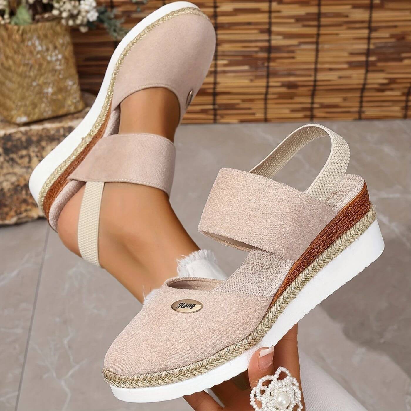 Diane™ – Sandales orthopédiques compensées fermées pour femmes