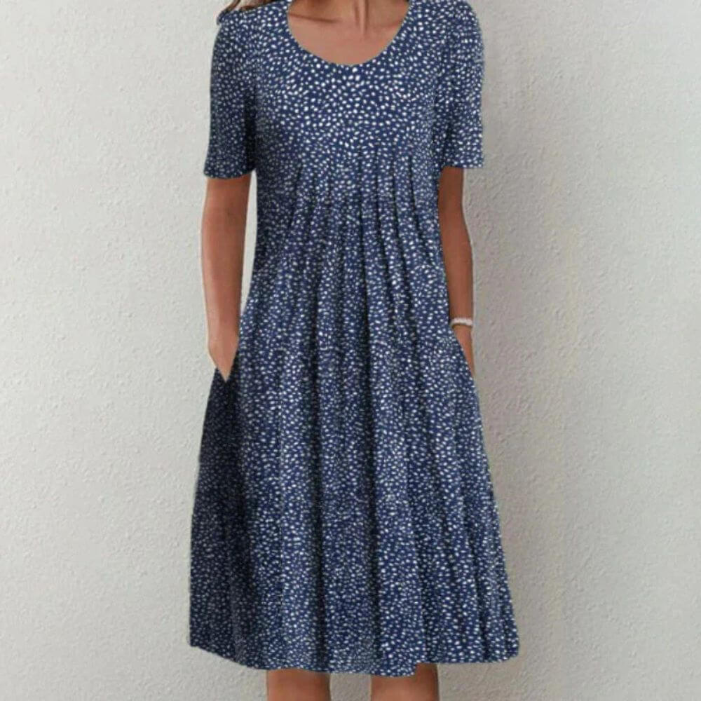 Robe femme élégante mi-longue à coupe flatteuse