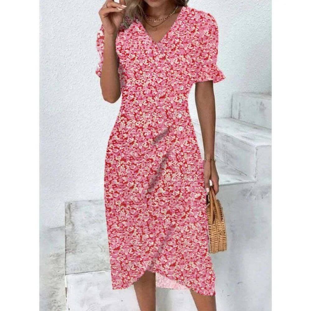 Robe à fleurs élégante et fluide pour l’été