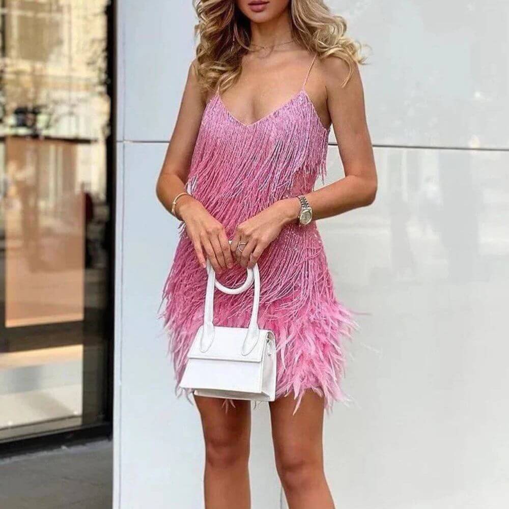 Robe de cocktail élégante courte fendue pour soirée chic
