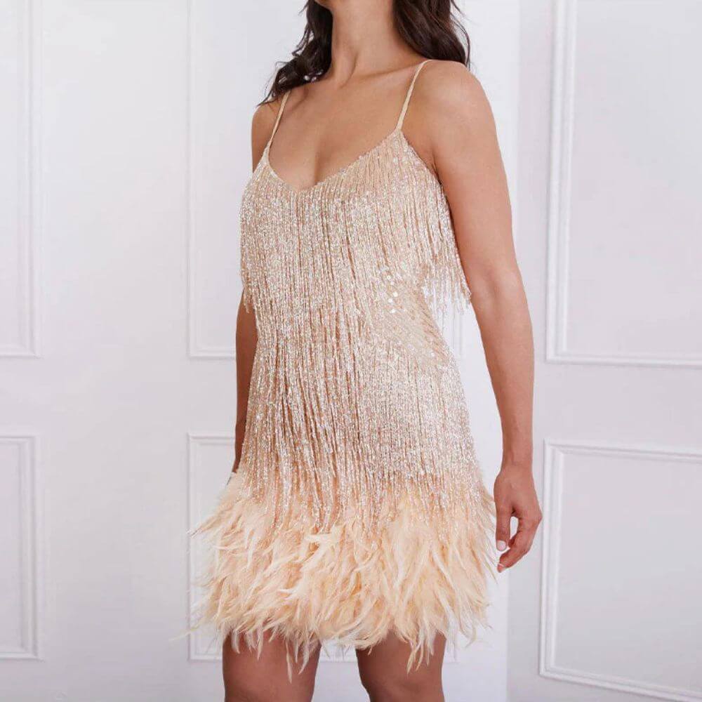 Robe de cocktail élégante courte fendue pour soirée chic