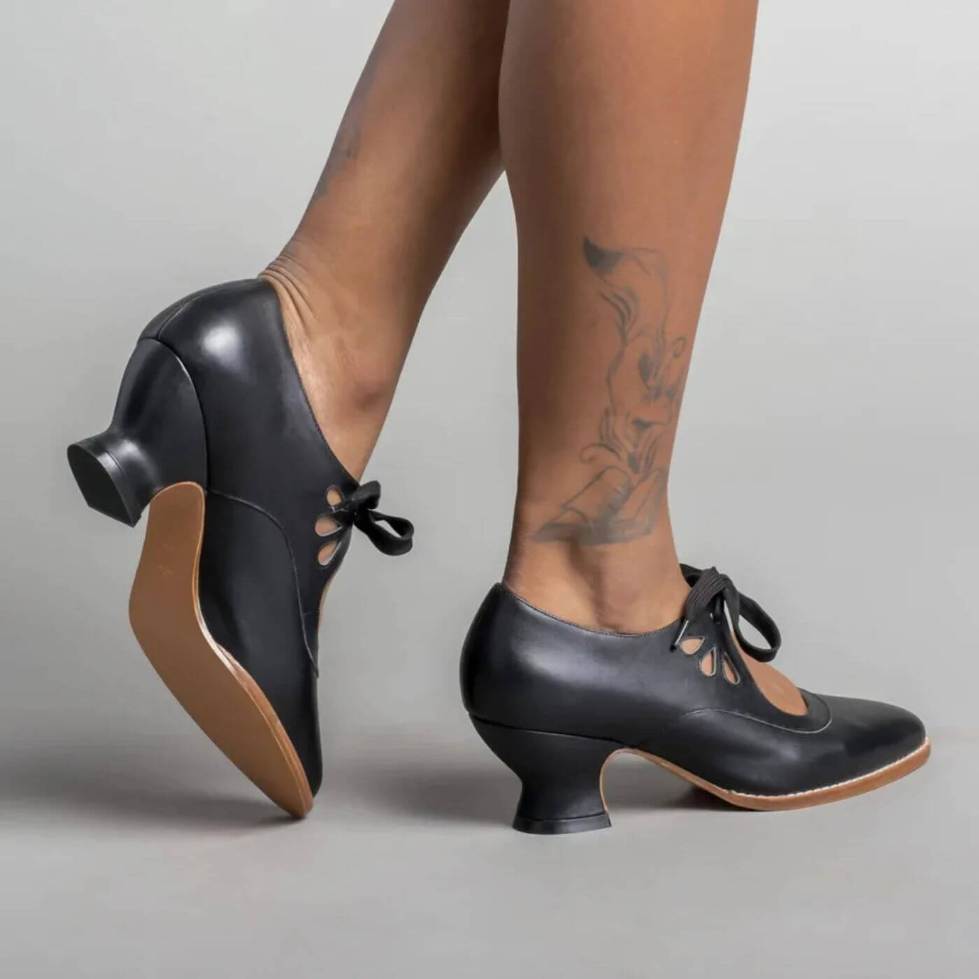 Irina™ – Chaussures Orthopédiques Vintage à Talon Bas