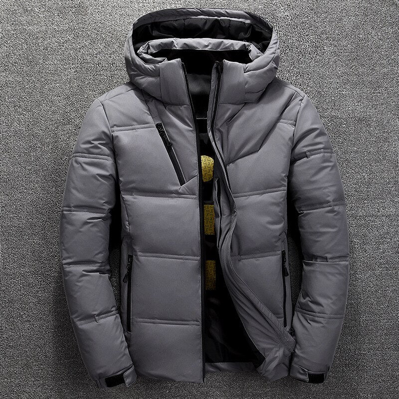 Veste d'hiver gris foncé avec capuche amovible gros plan