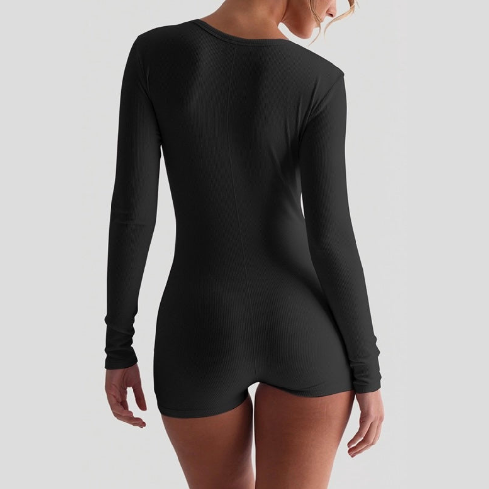 Robe à manches longues cintrée