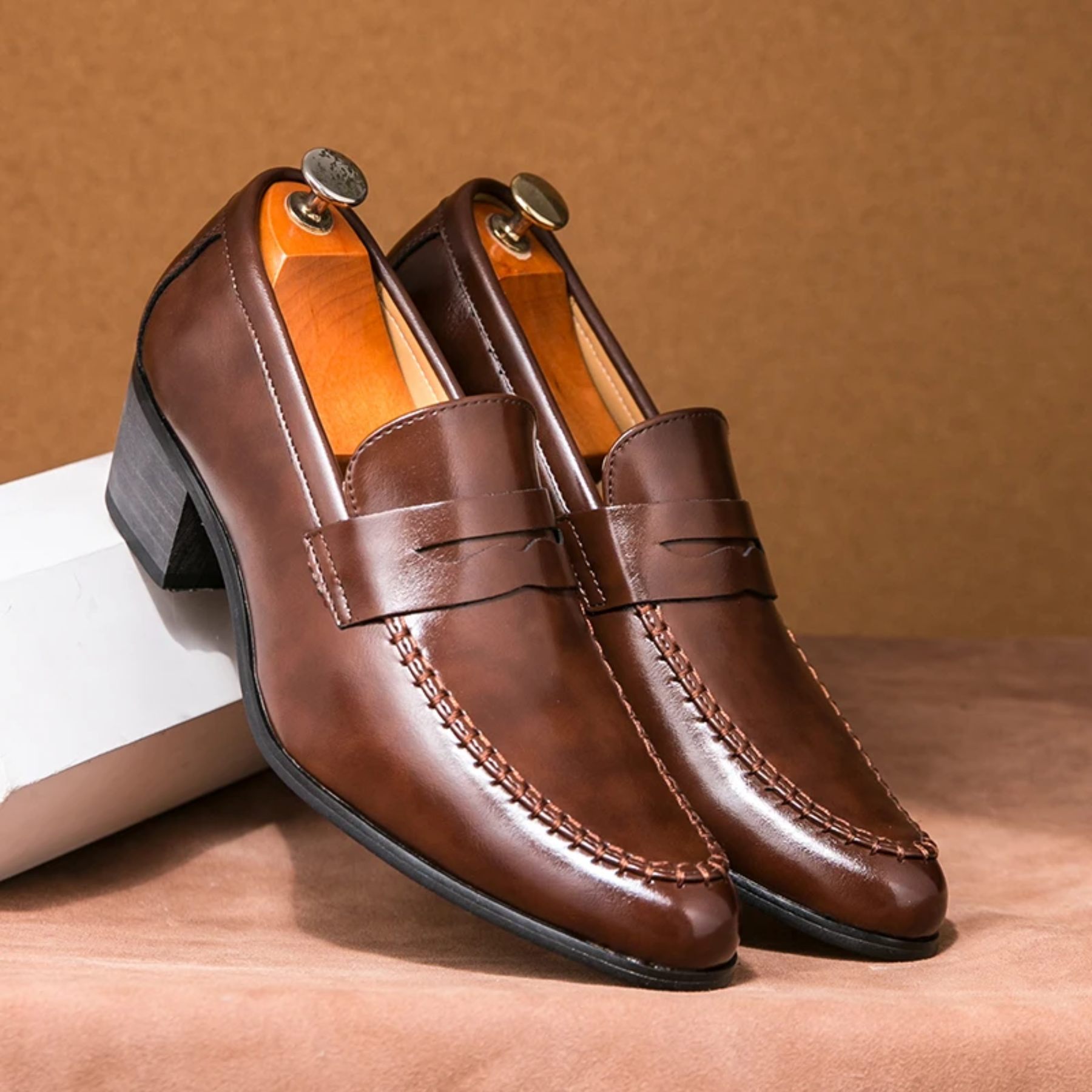 Mocassins homme à enfiler – semelle stable et design classique