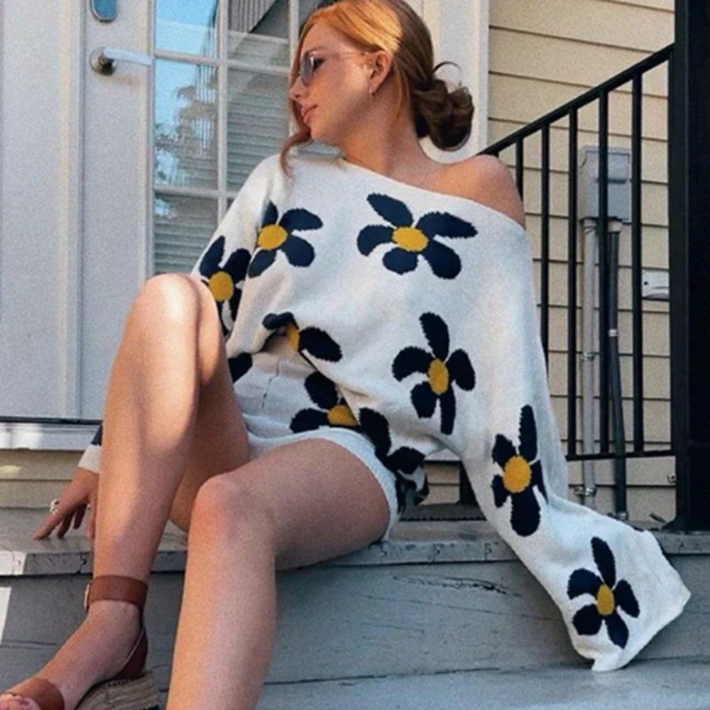 Ensemble confortable en tricot avec short à fleurs
