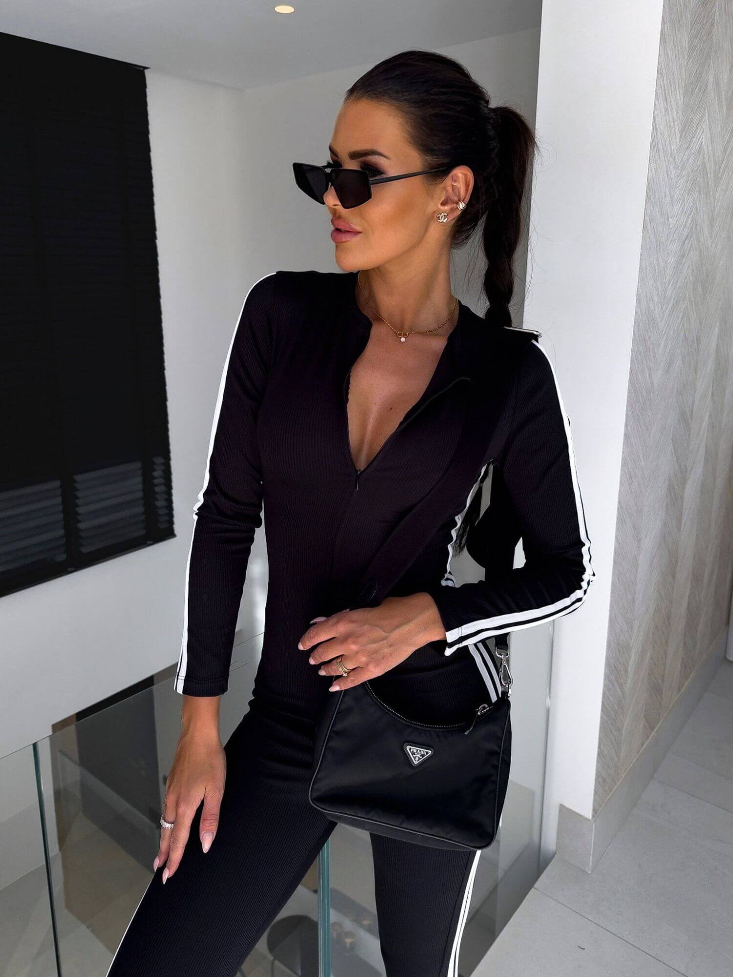 Denise™ – Combinaison Tendance et Confortable