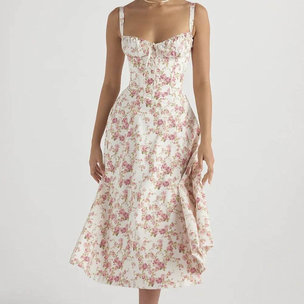 Robe femme élégante à imprimé floral – tendance chic été 2025
