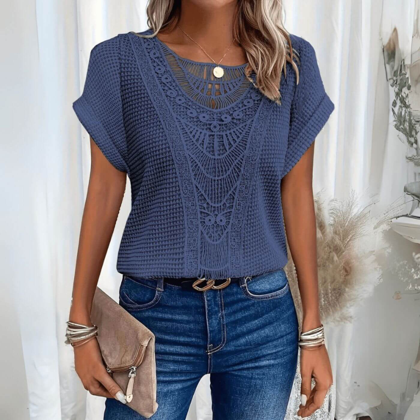 Lucie™ – Blouse Légère et Respirante au Style Élégant