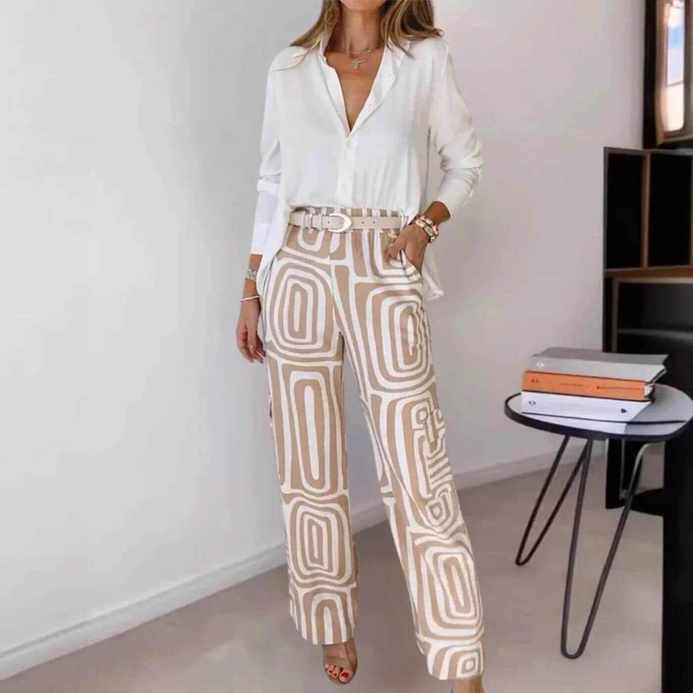 Morgana™ – Ensemble Élégant Chemisier et Pantalon avec Ceinture