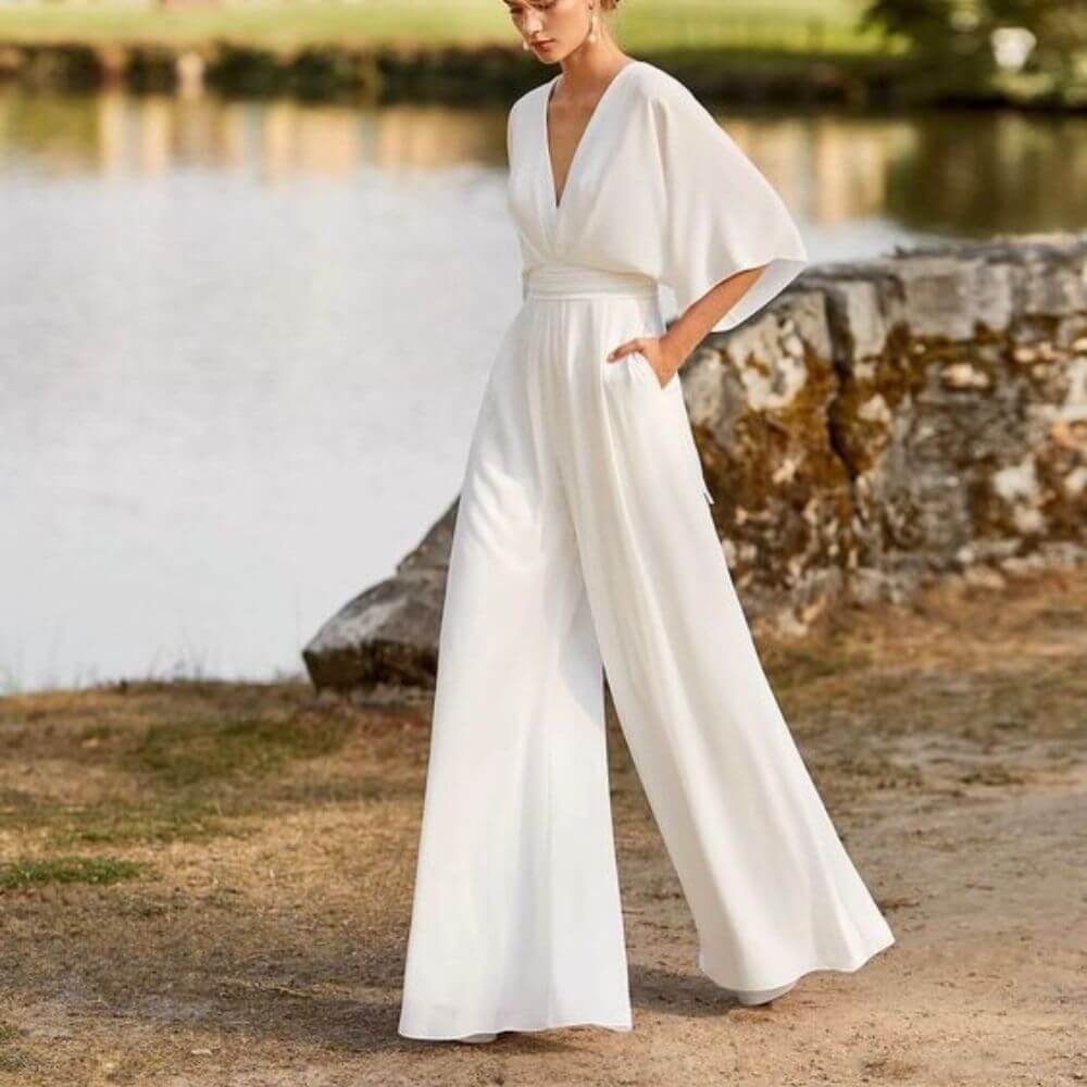 Combinaison femme élégante chic – tenue hab